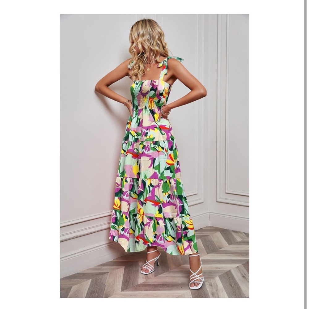 Vibrant Maxi Dress - Picture 2 of 4